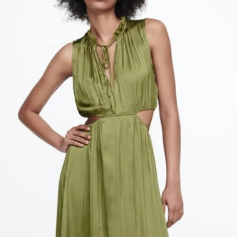 Zara Maxi Dress Size XS Color Olive - Picture 1 of 2